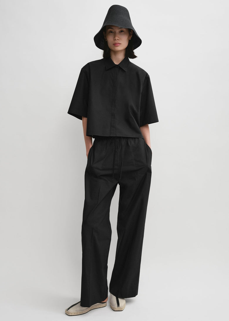 Cropped cotton-poplin shirt black