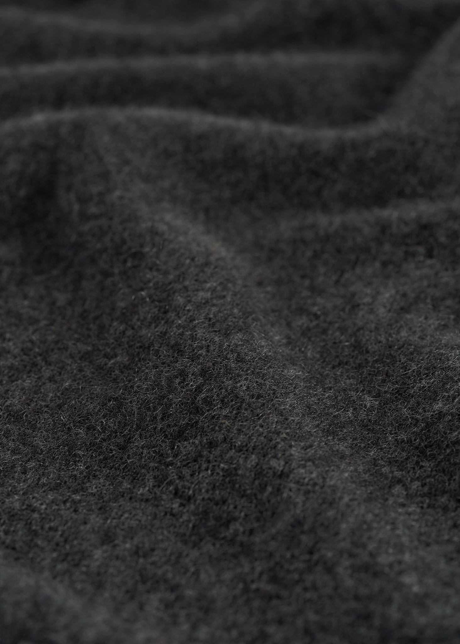 Triangle cashmere scarf dark grey mélange