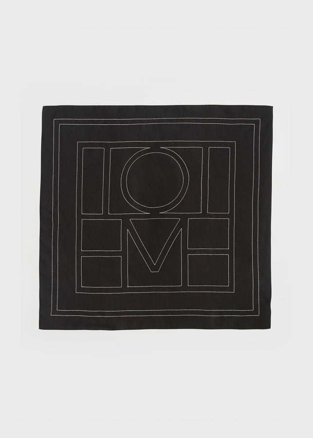 Monogram silk pj top black – Totême