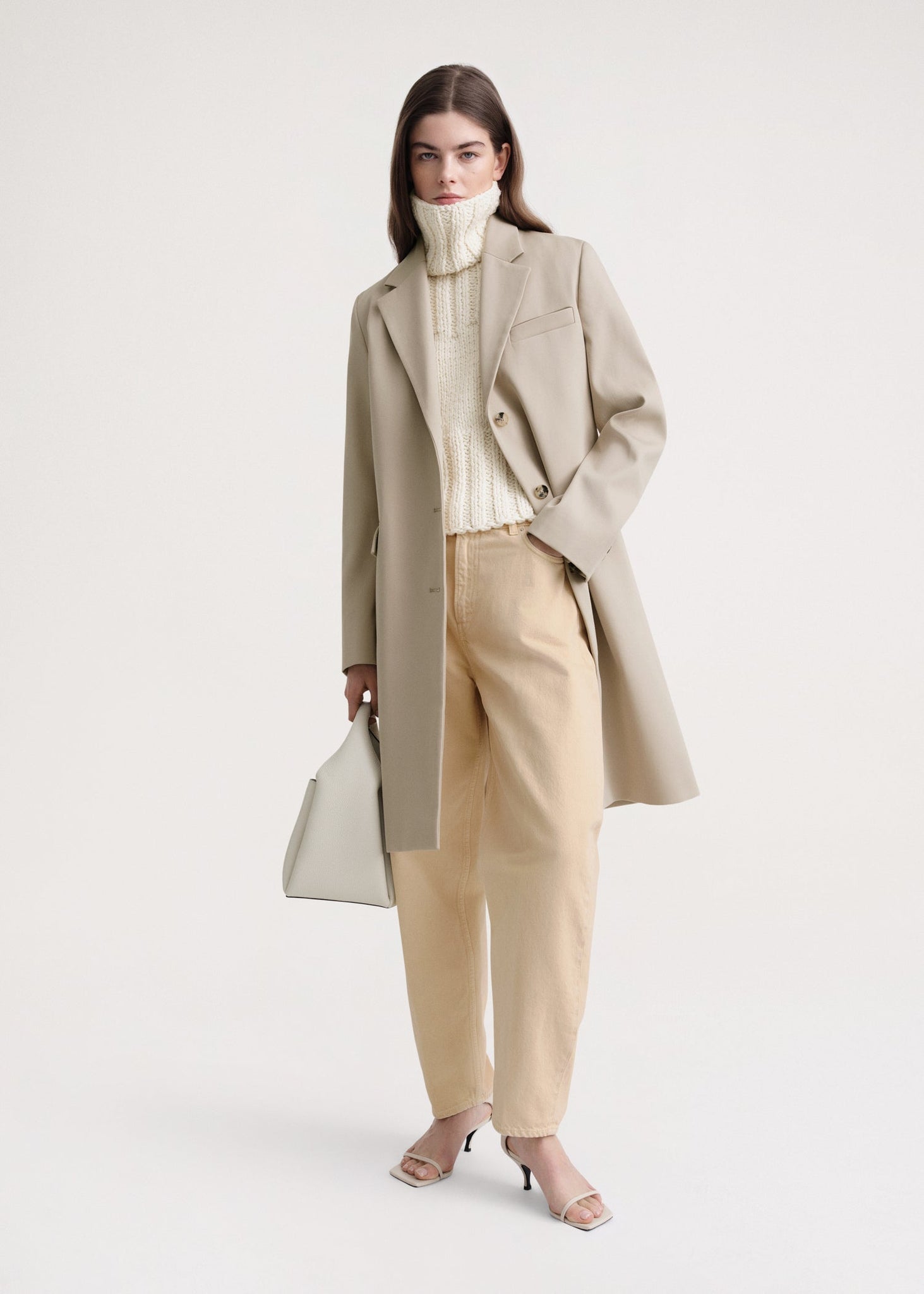 Tailored cotton-gabardine coat overcast beige – TOTEME