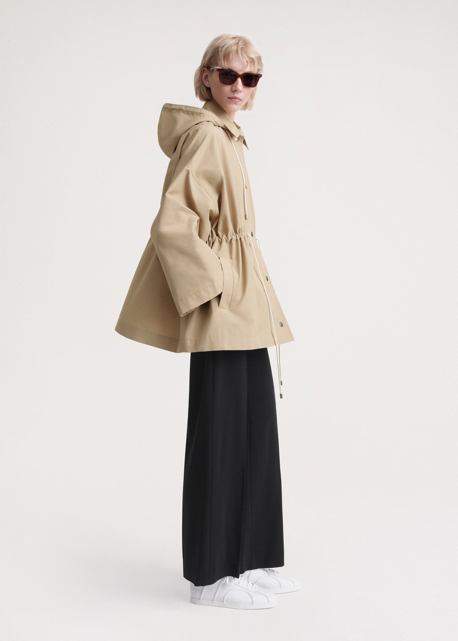 Hooded cotton-nylon parka trench beige
