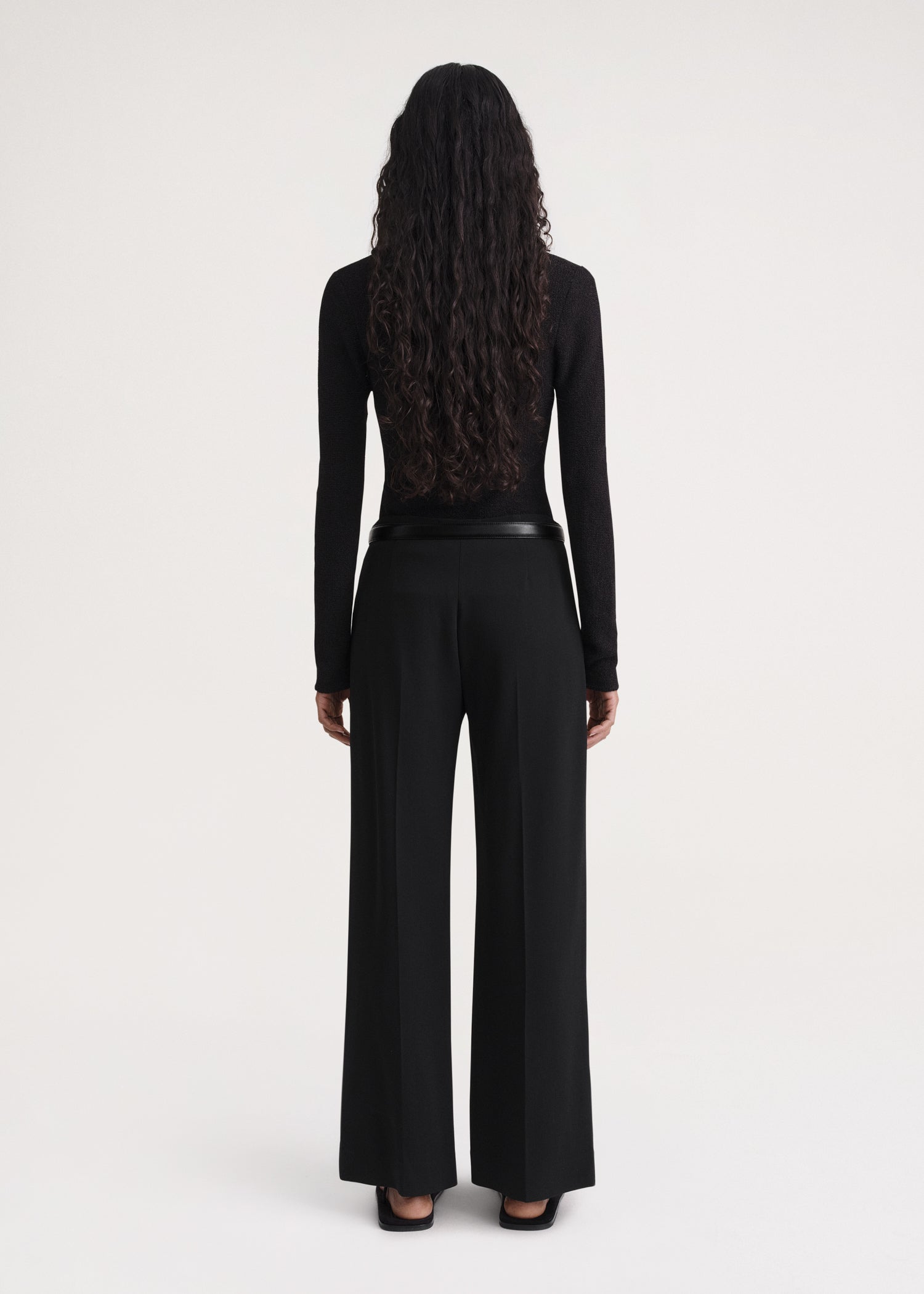 Clean wide trousers black – Totême
