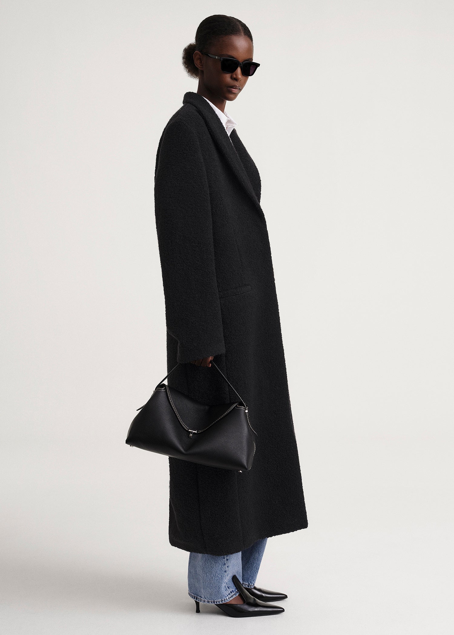 Bouclé wool peak lapel coat black – TOTEME